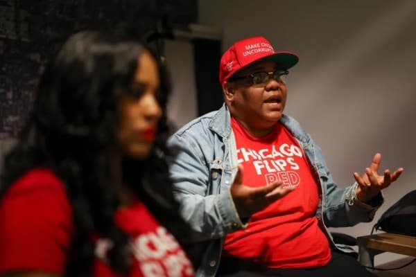 Chicago Flips Red leadership in a media interview